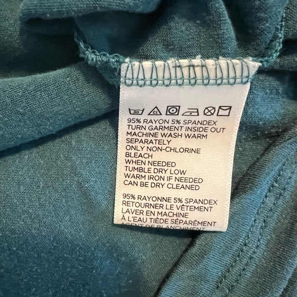 Women’s shirt from Urban Outfitters - Picture 3 of 5